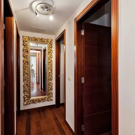 Luxury House With A Private Heated Pool!